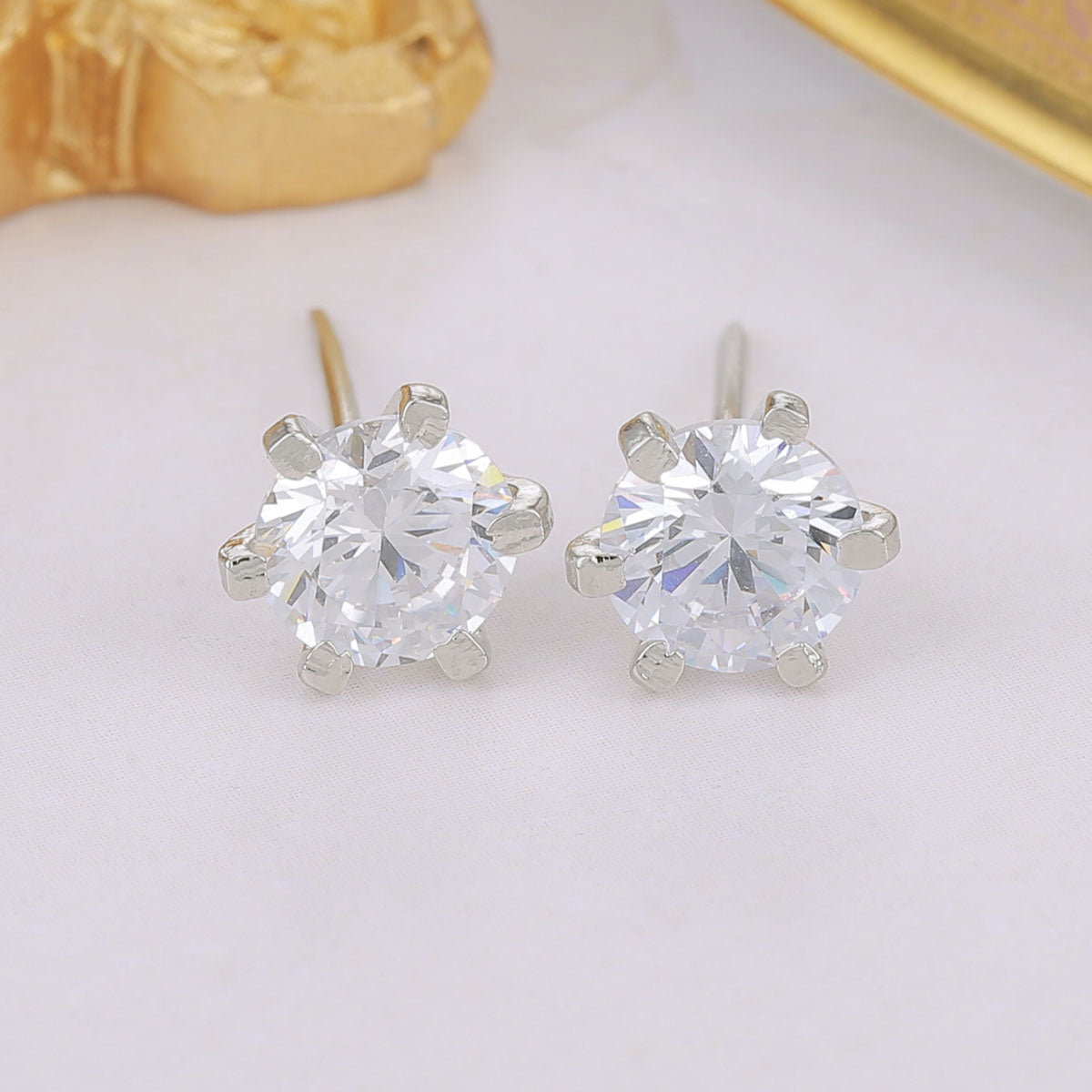 Stud Earrings | Tanishq Online Store