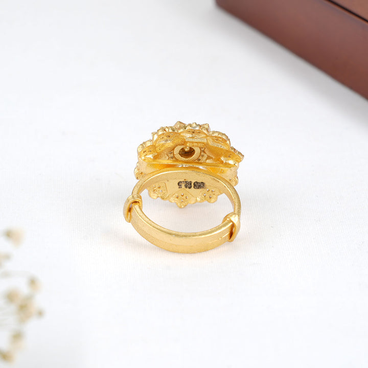 Latika Ring