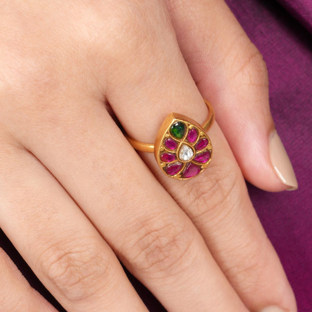 Sarah Kundan Ring