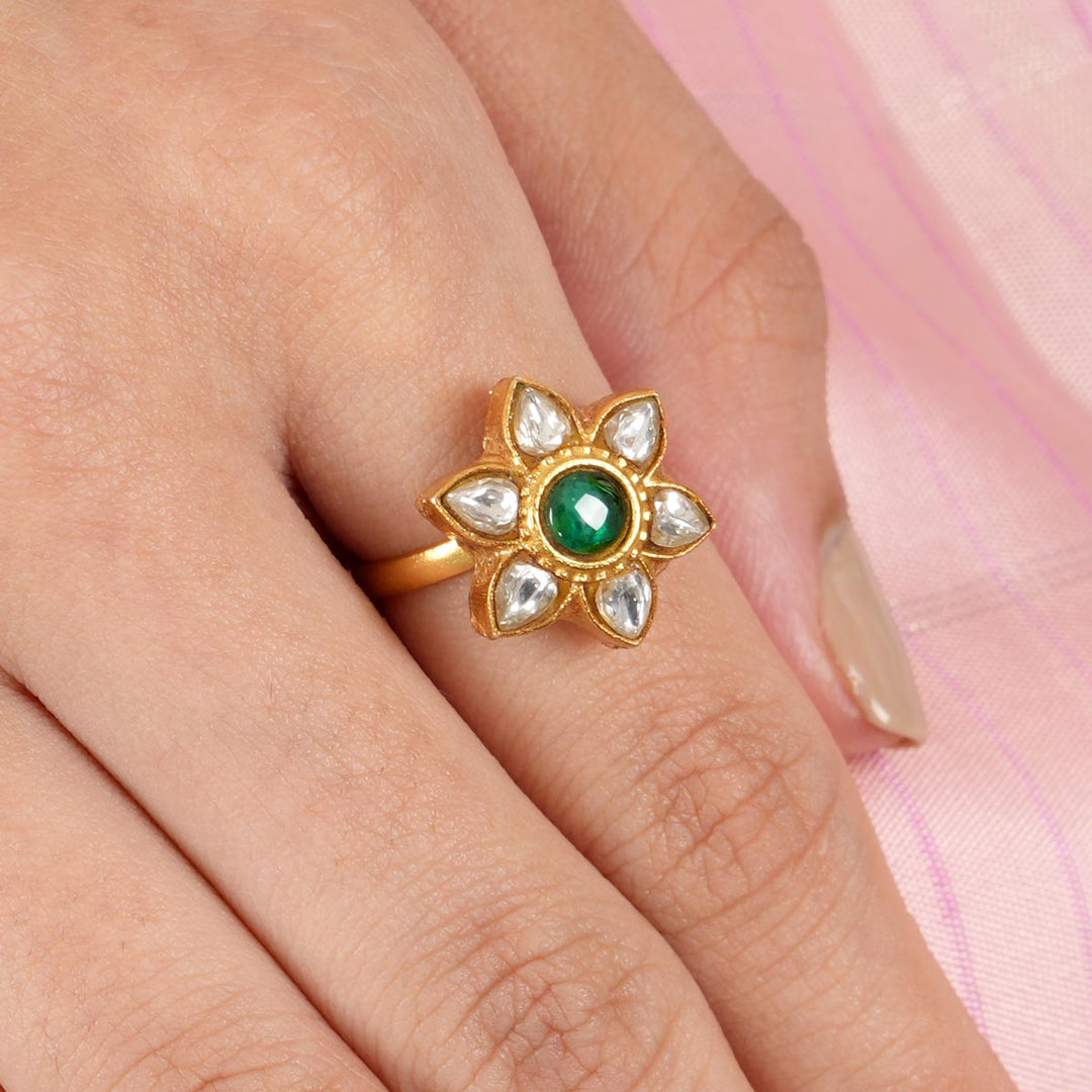 Sithun Kundan Ring