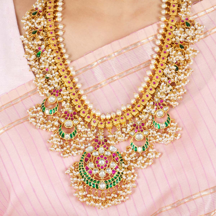 Anivika Guttapusalu Necklace