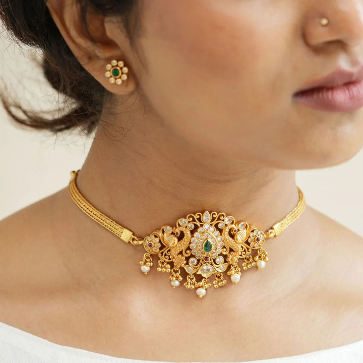 Charmi Mini Choker