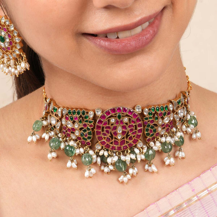 Kanika Kundan Choker