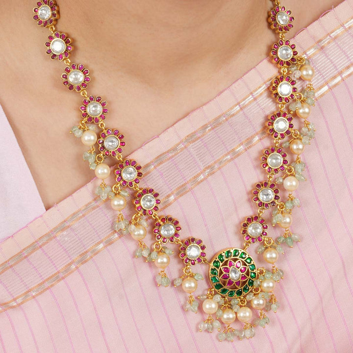 Nikitha Kundan Necklace