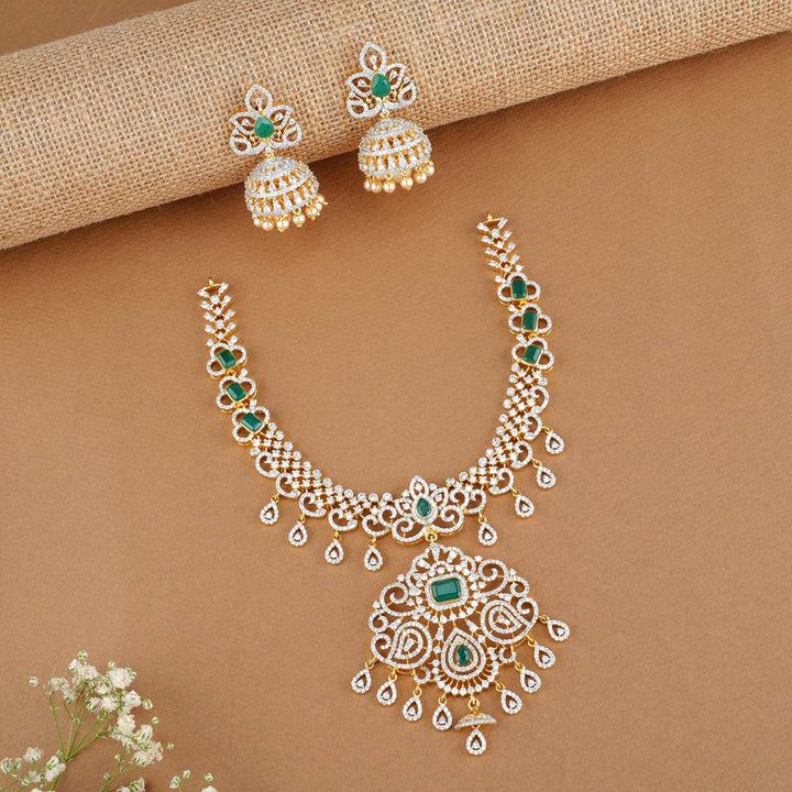 Bloomy Avikam Necklace Set