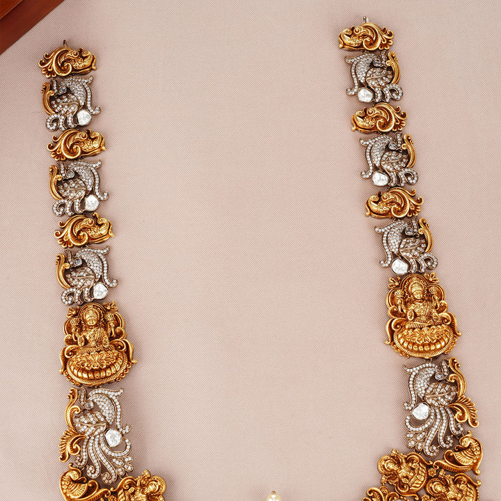 Lanith Victorian Long Necklace Set