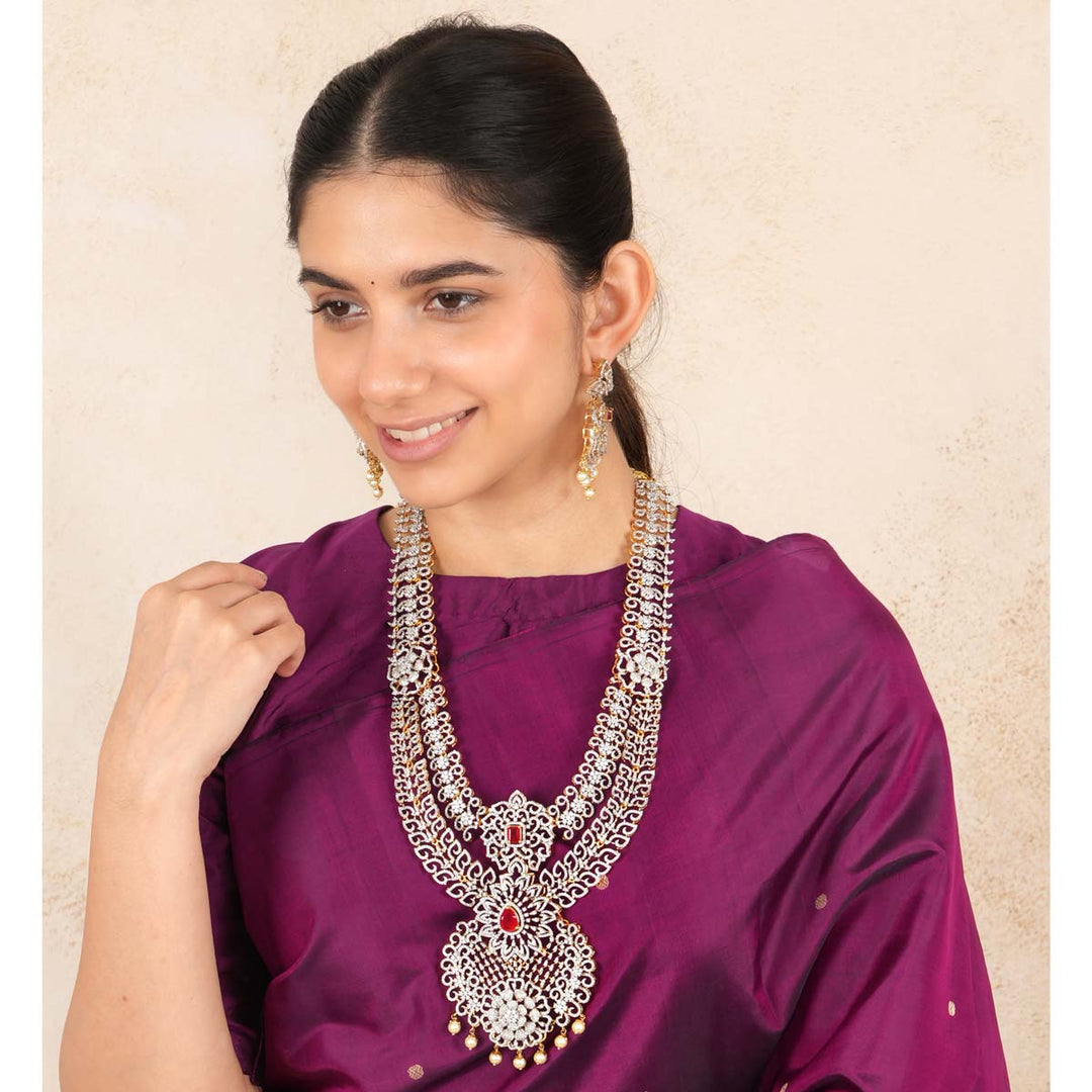 Lakshan Avikam Necklace Set