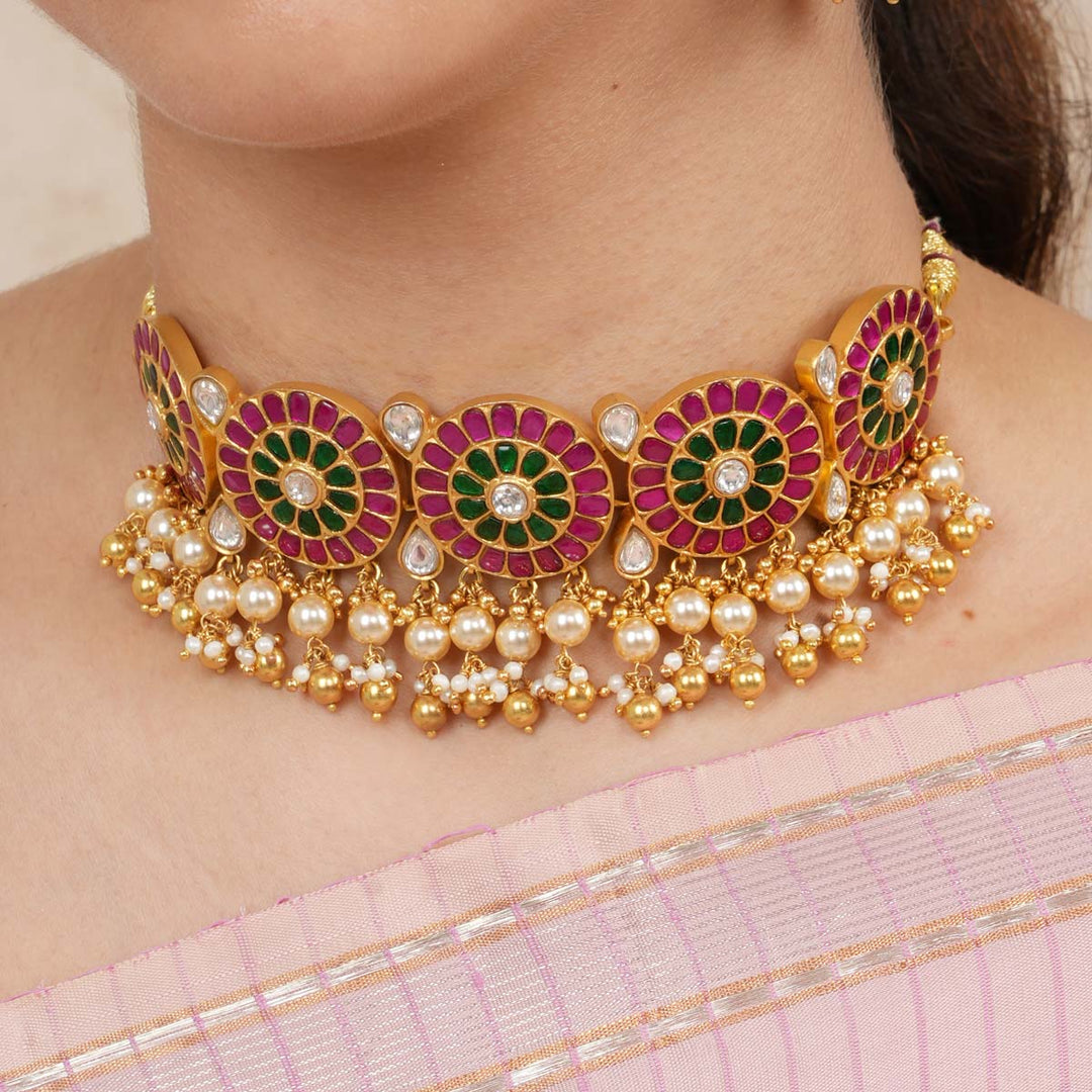 Raagini Choker