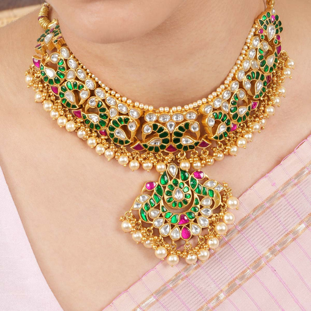 Skanda Short Kundan Necklace