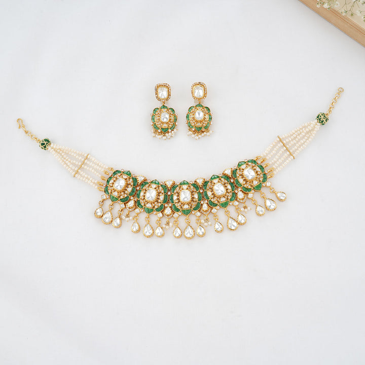 Vishita Choker Set