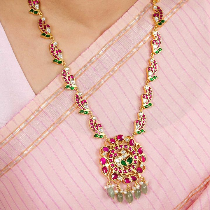 Manya Kundan Necklace