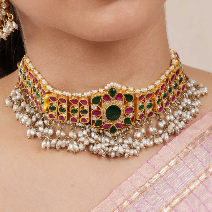 Lavian Kundan Choker