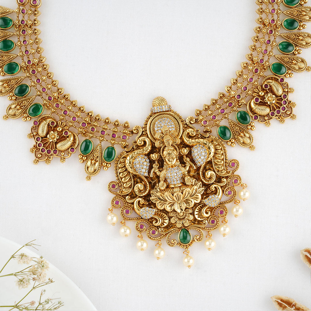 Atyaha Nagas Necklace Set