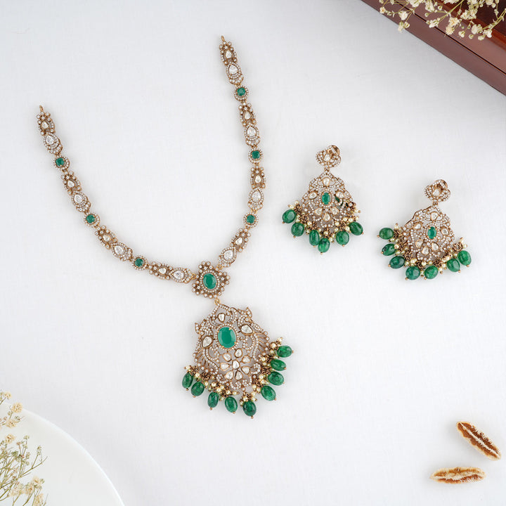 Beguiling Victorian Necklace Set