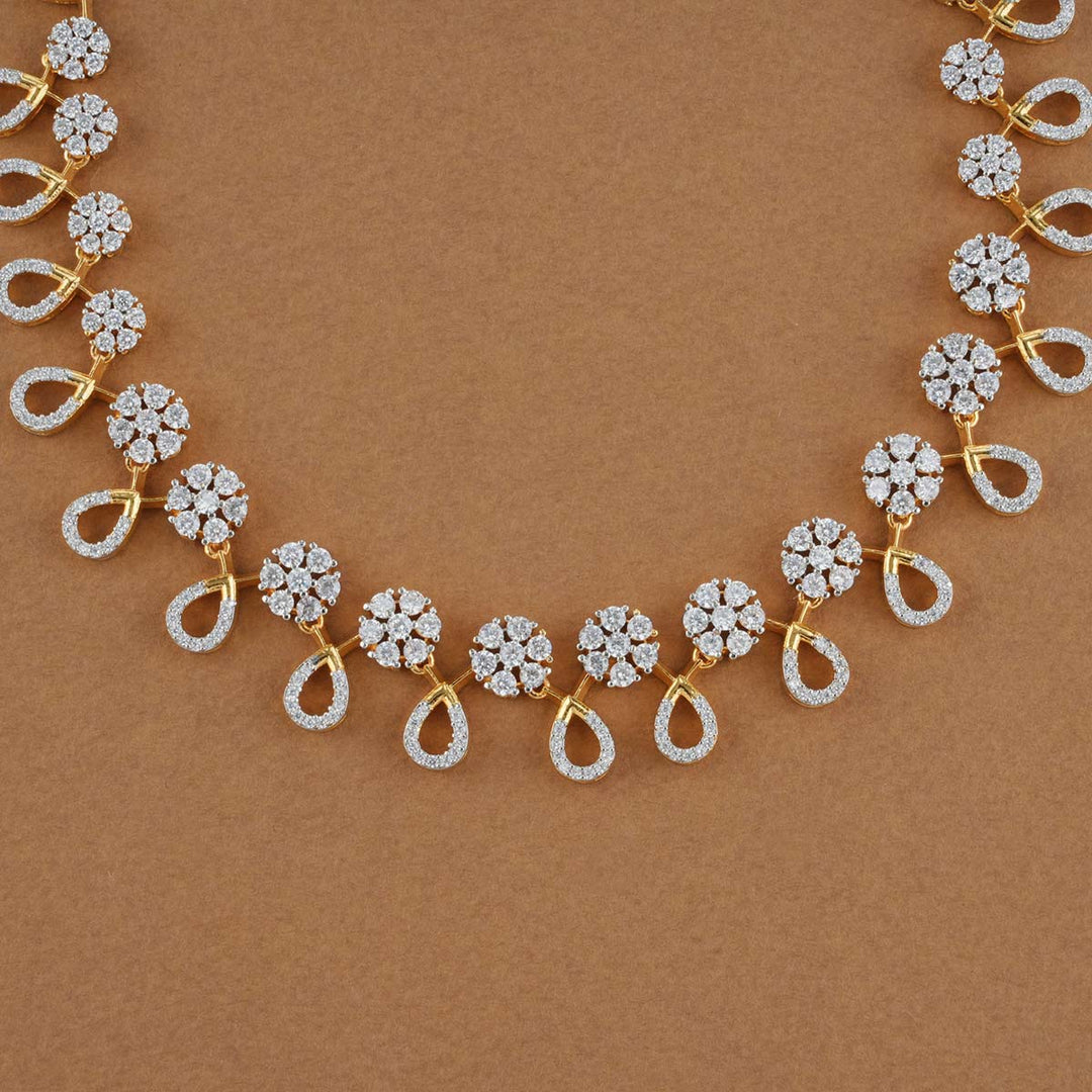 Launa Diamond Design Necklace Set