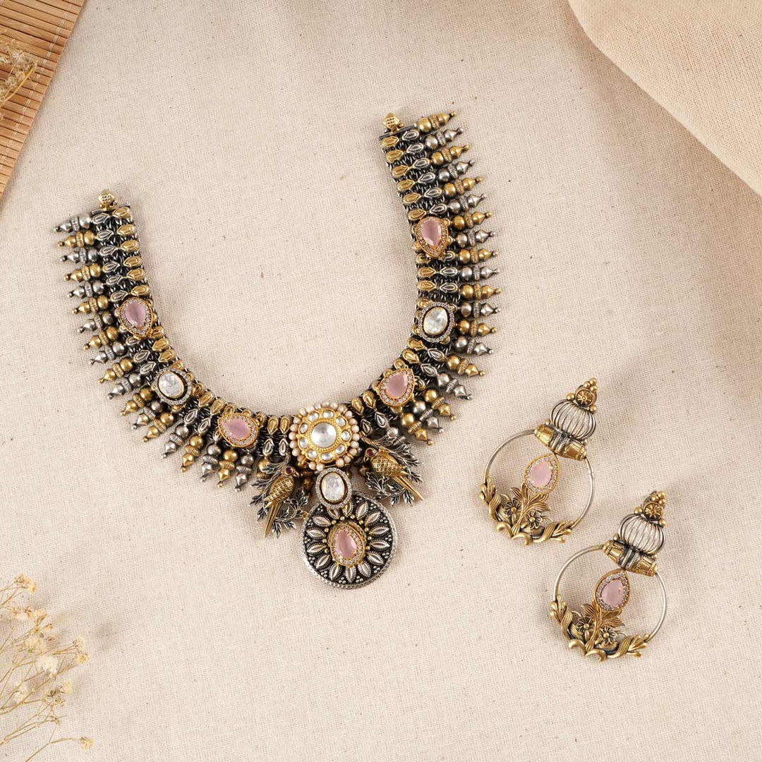 Dhivara Short Necklace Set