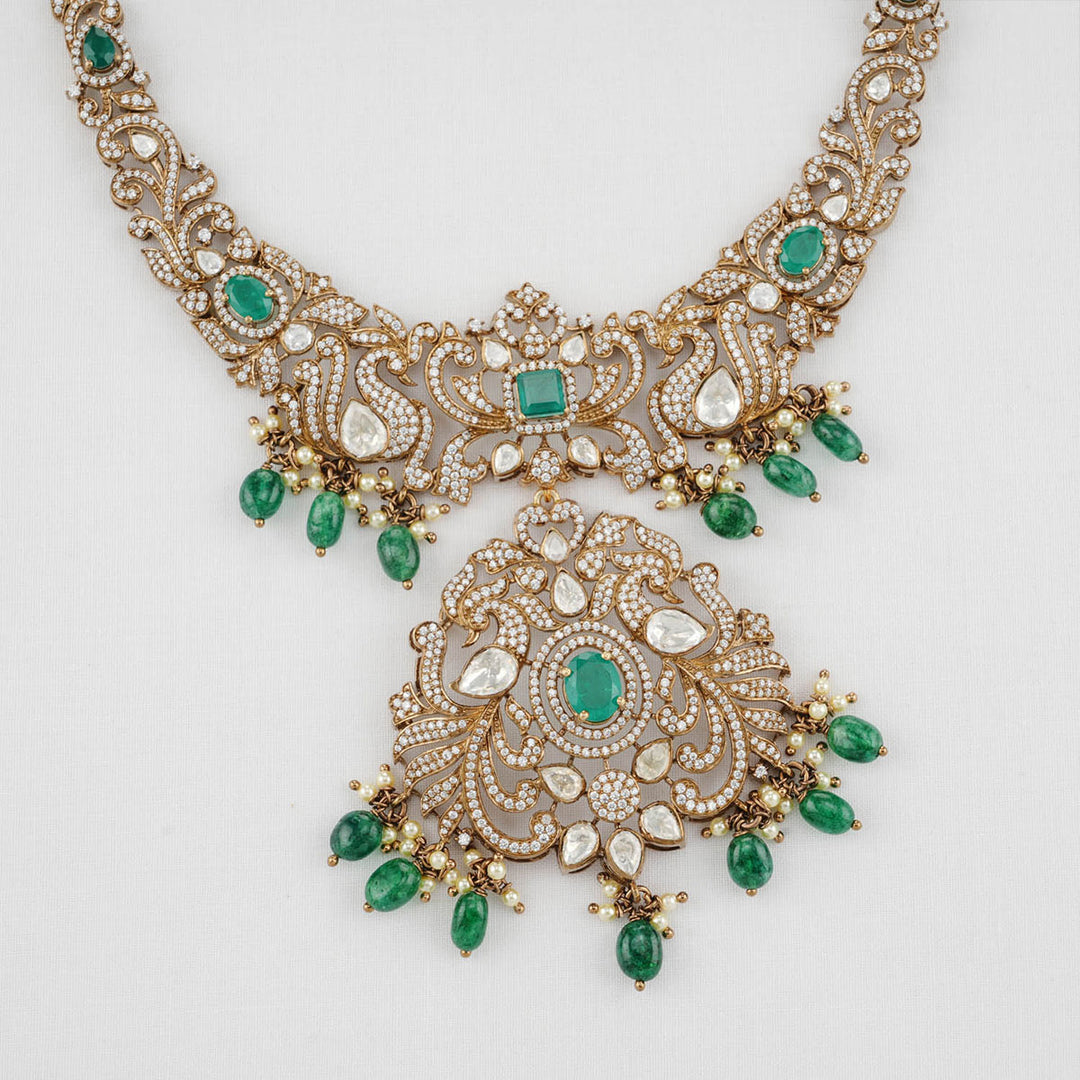 Mageta Victorian Necklace Set