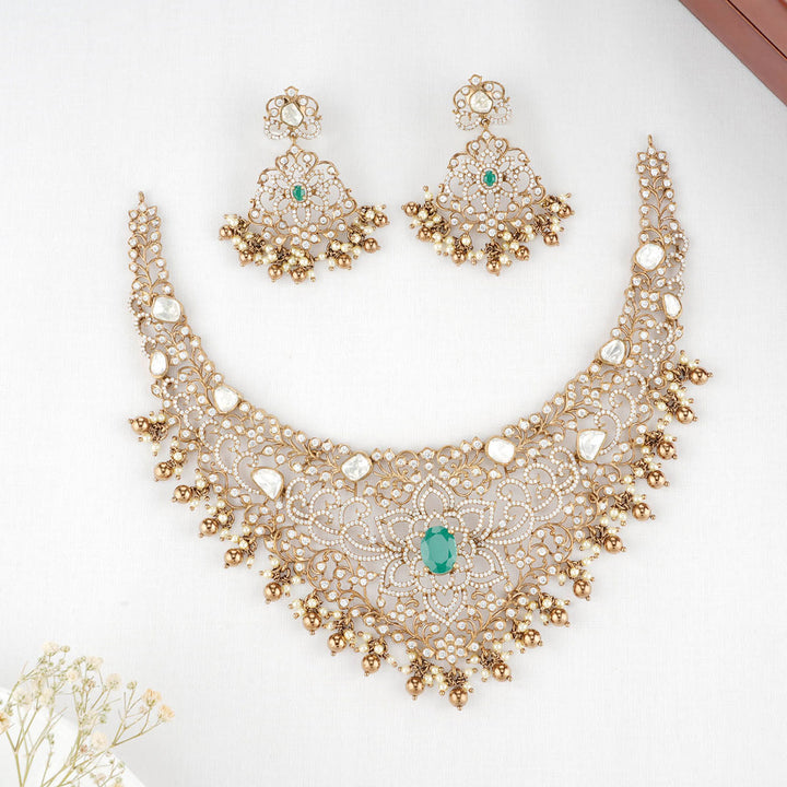 Glimmer Victorian Necklace Set