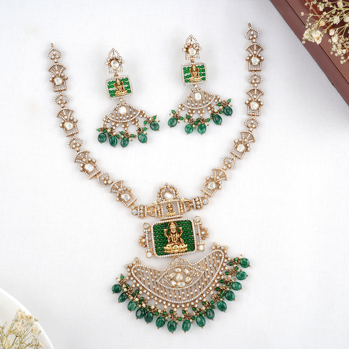 Malachite Victorian Necklace Set