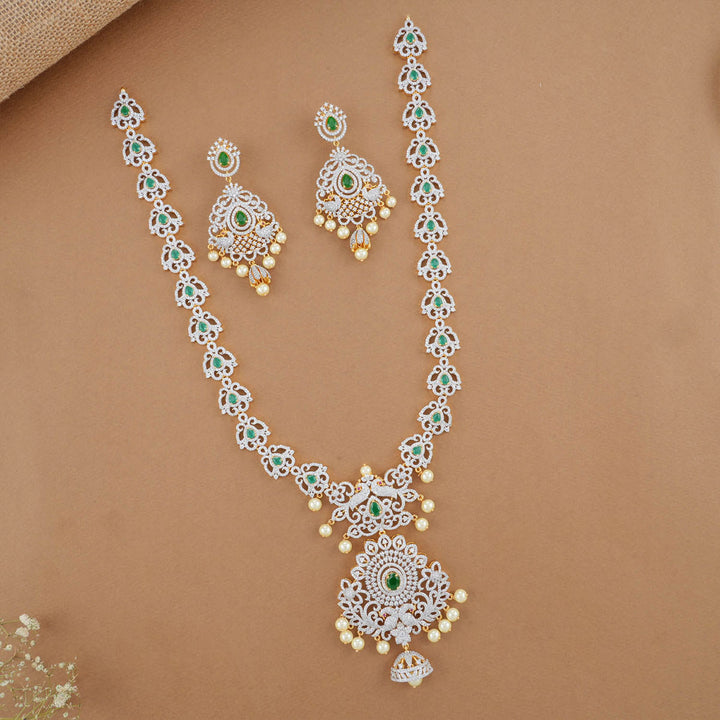 Henric Avikam Long Necklace Set