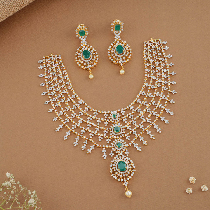 Lareta Diamond Design Necklace Set