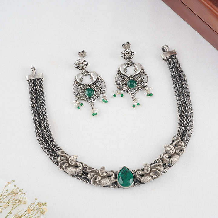 Pawana Short Necklace Set