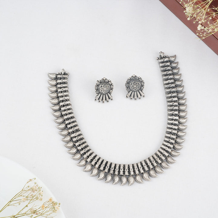 Merina Oxidised Short Necklace Set