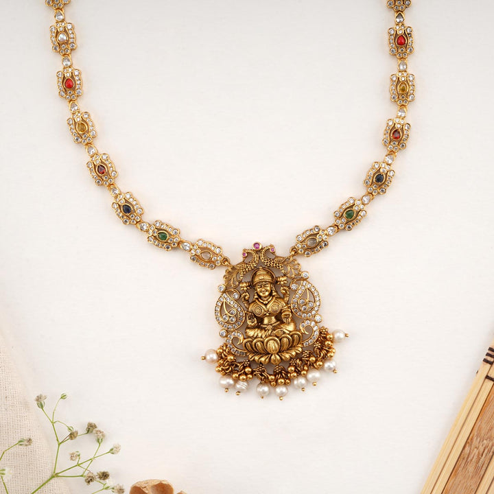 Navisha Nagas Short Necklace