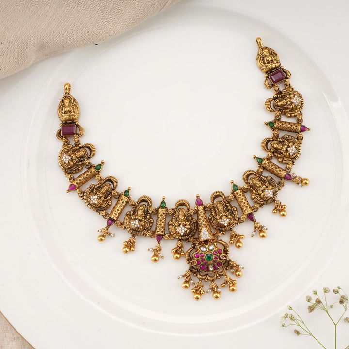 Urvina Nagas Short Necklace