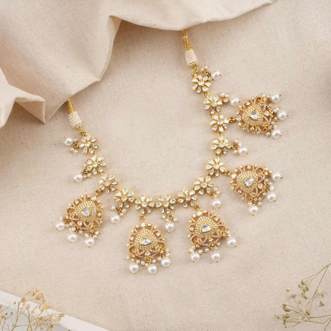 Dhanvisha Short Necklace Set