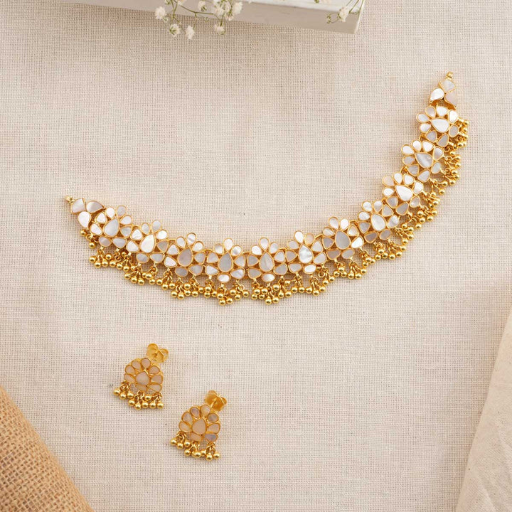 Pritha Kundan Choker Set