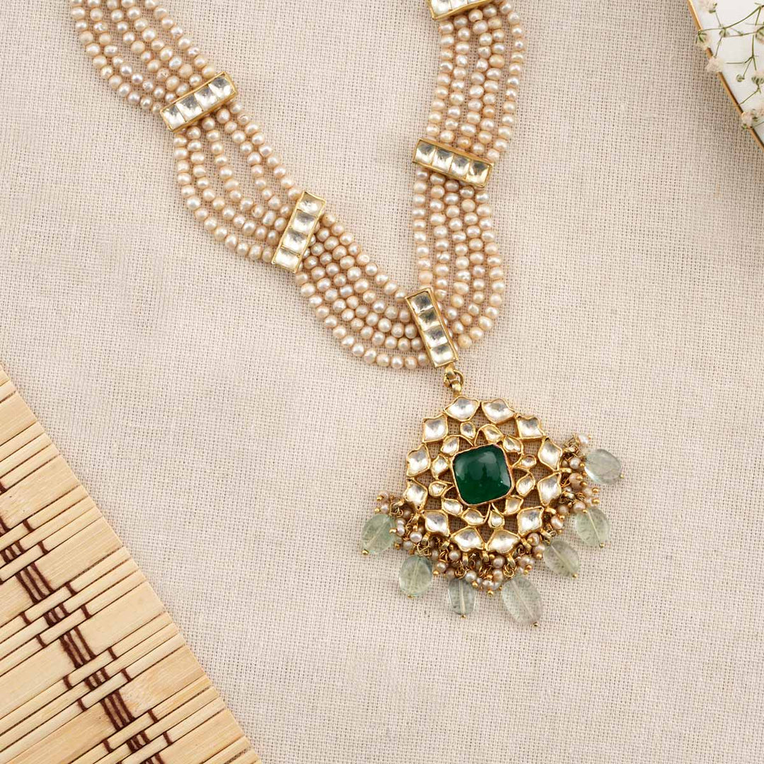 Yajitha Kundan Short Necklace