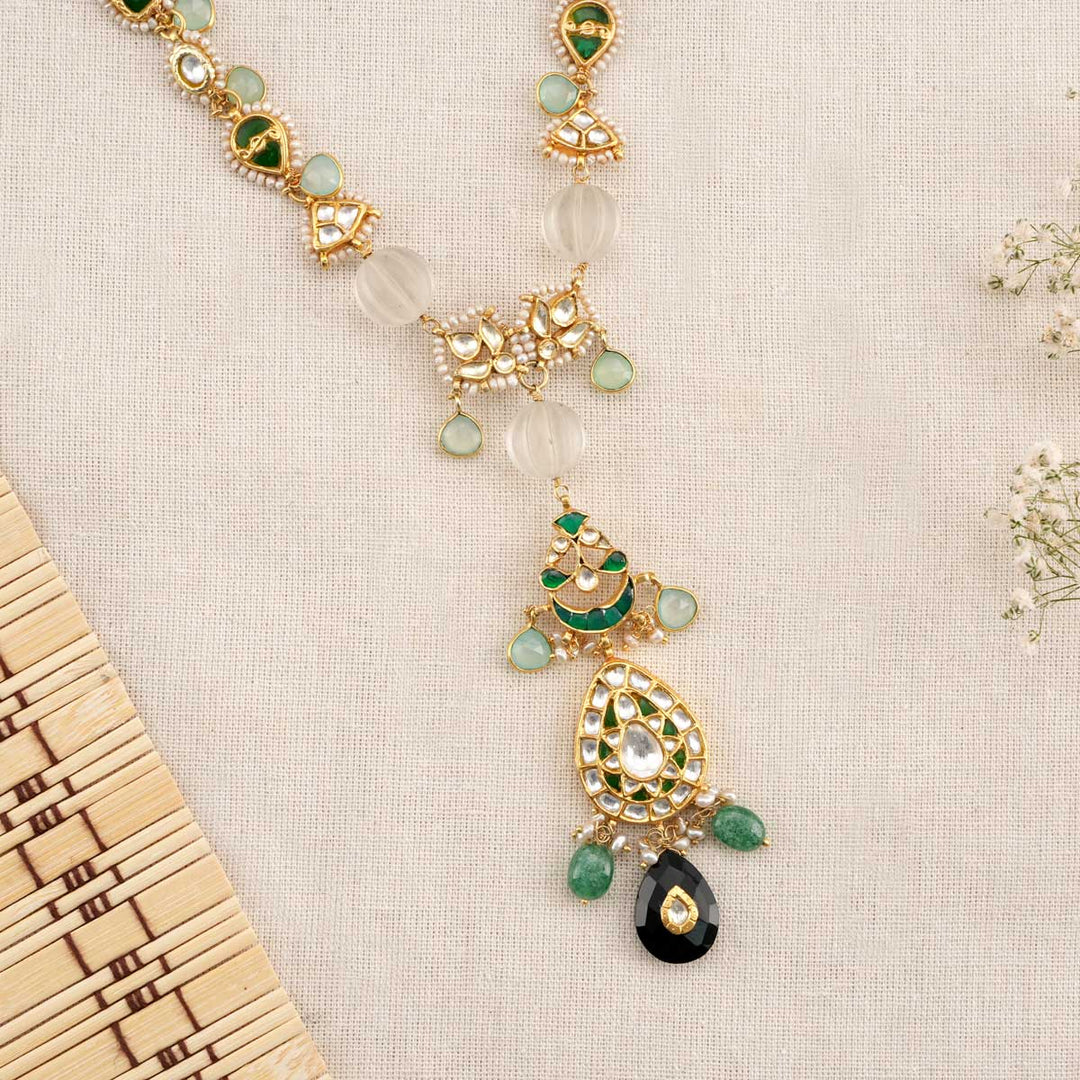 Tahina Kundan Short Necklace