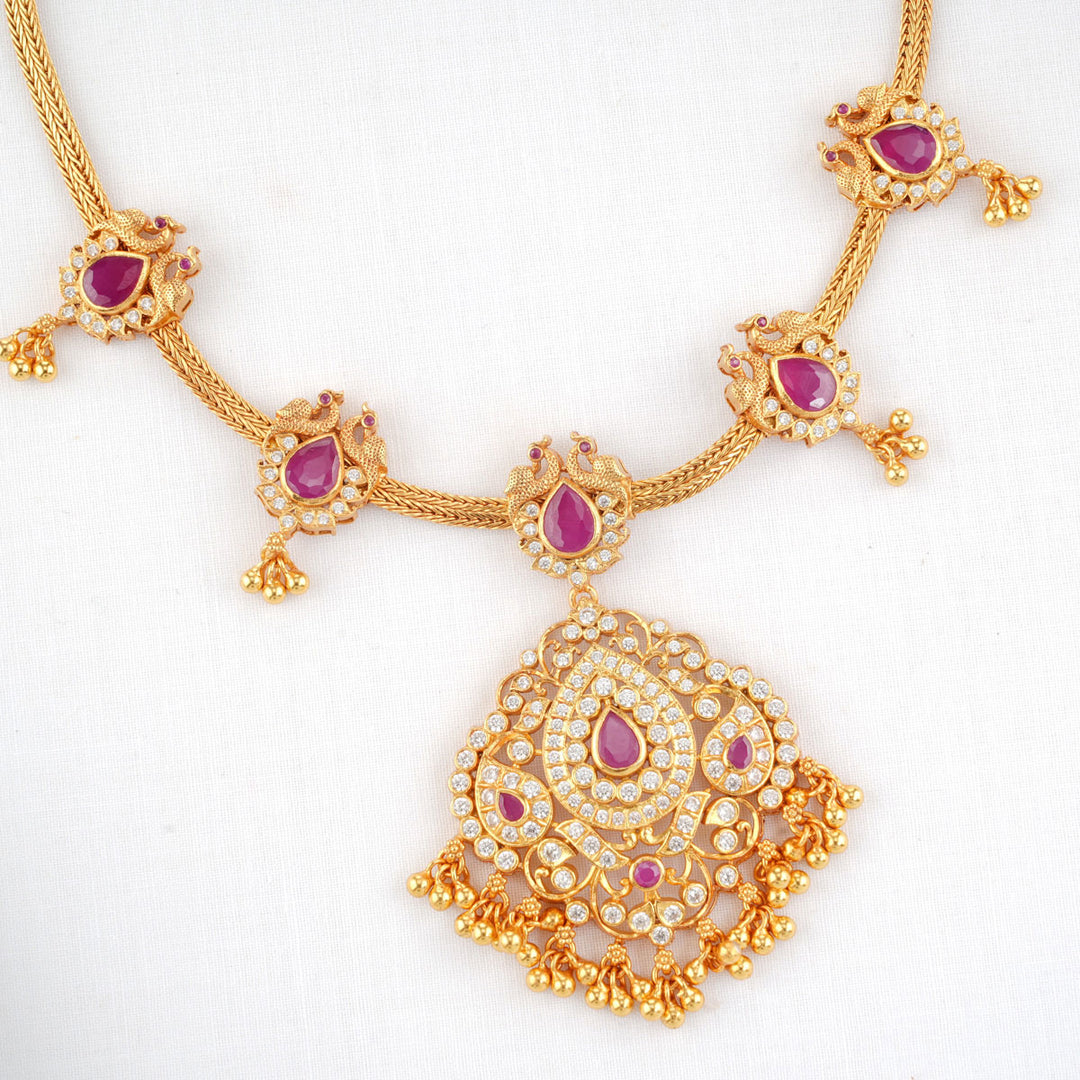 Lithika Short Necklace