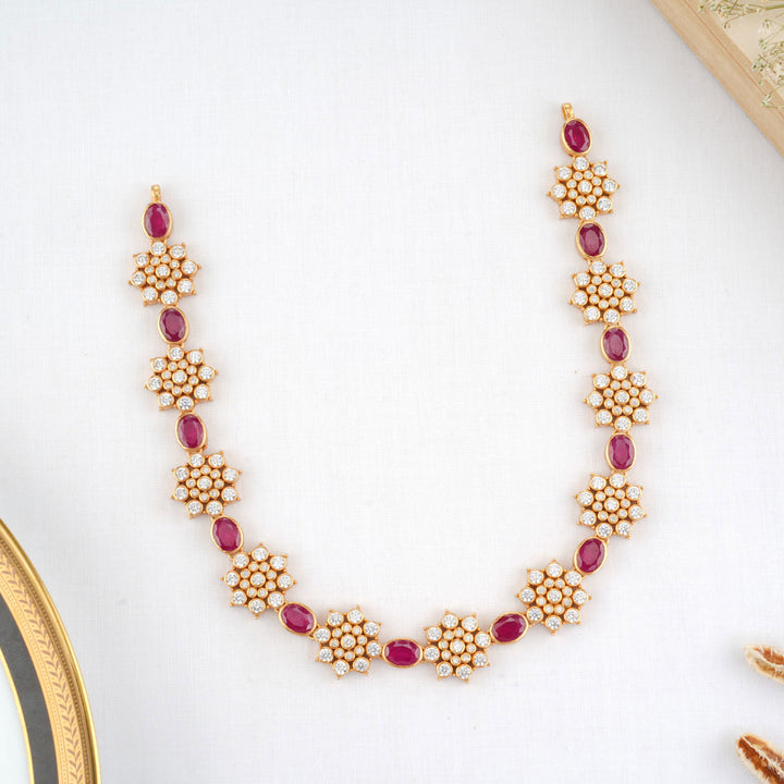 Yashik Stone Short Necklace