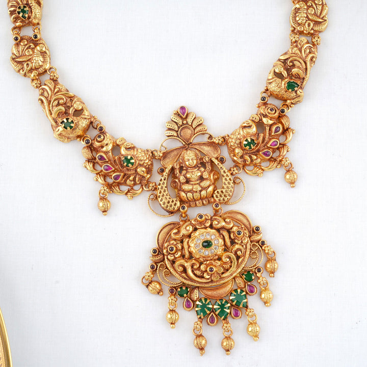 Zarina Nagas Nakshi Short Necklace