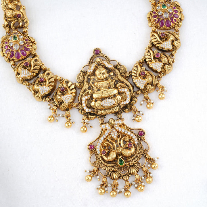 Janisa Nagas Nakshi Short Necklace