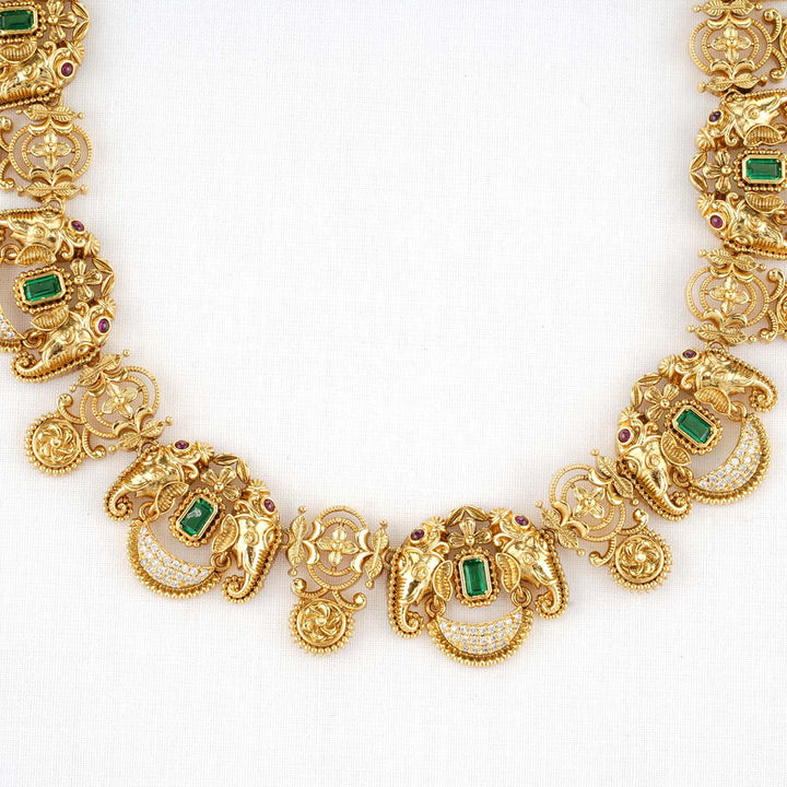 Drishya Stone Necklace Set