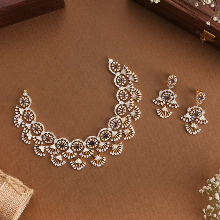 Chaarming Diamond Look Necklace Set