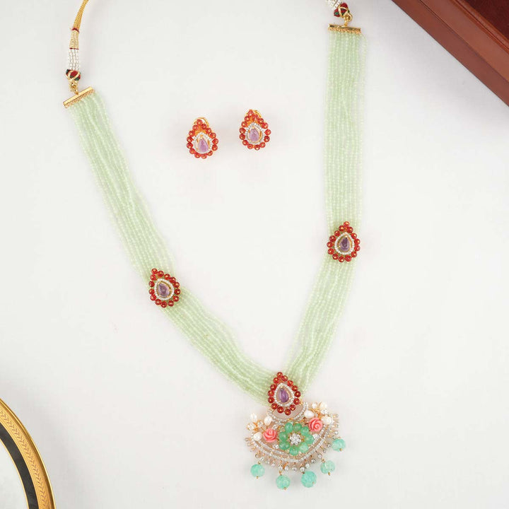 Rakshina Victorian Necklace Set