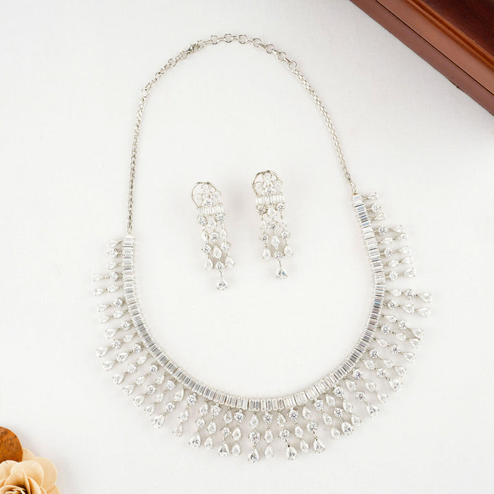 Kennira Long Necklace Set