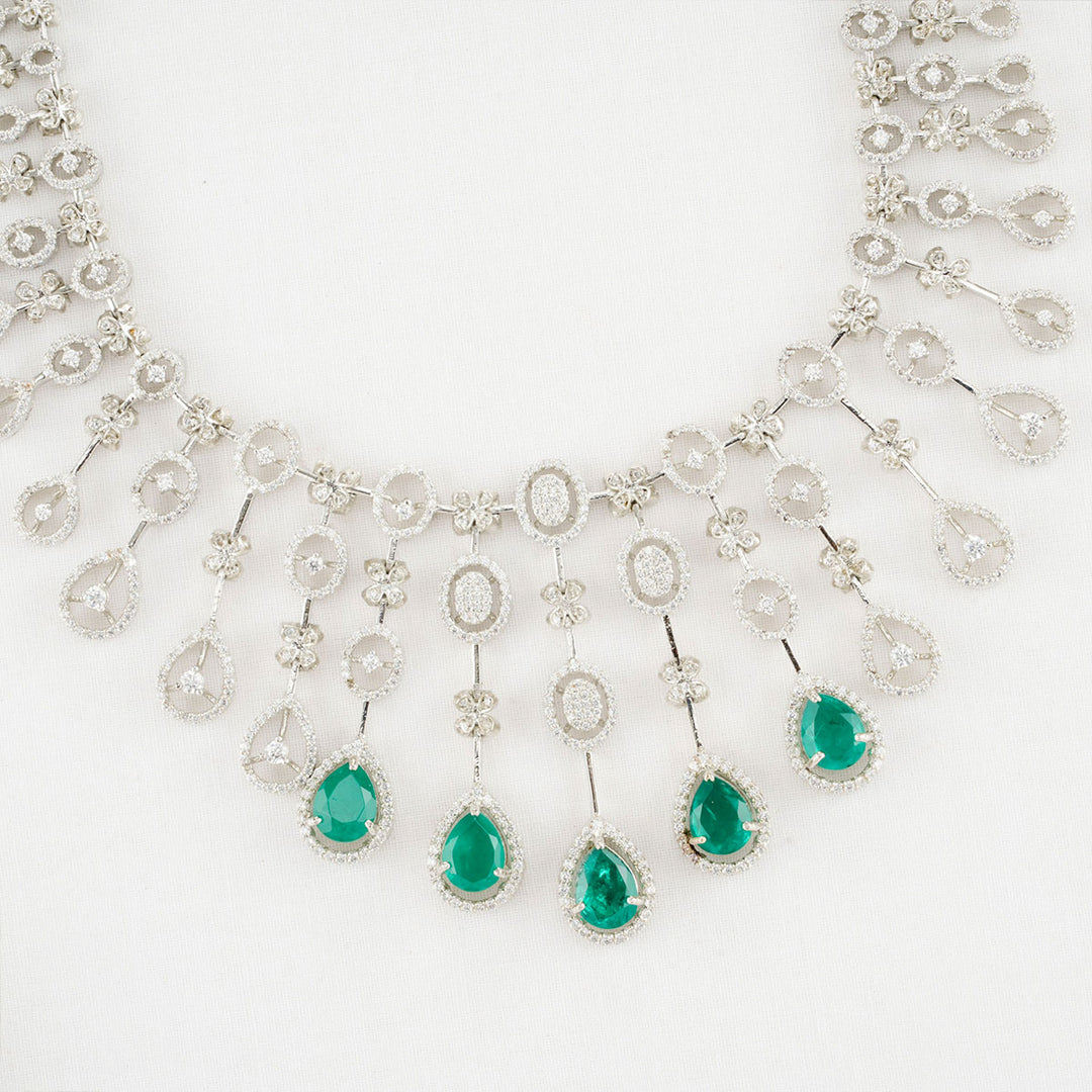 Prinisha Necklace Set