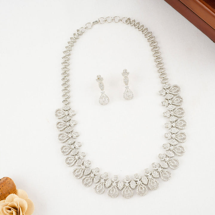 Ivanish Long Necklace Set