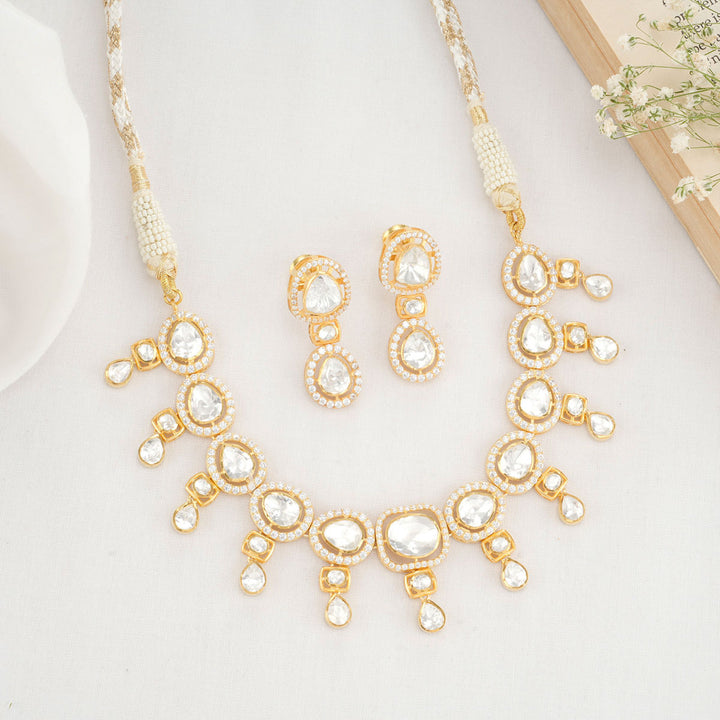 Aranya Short Necklace Set