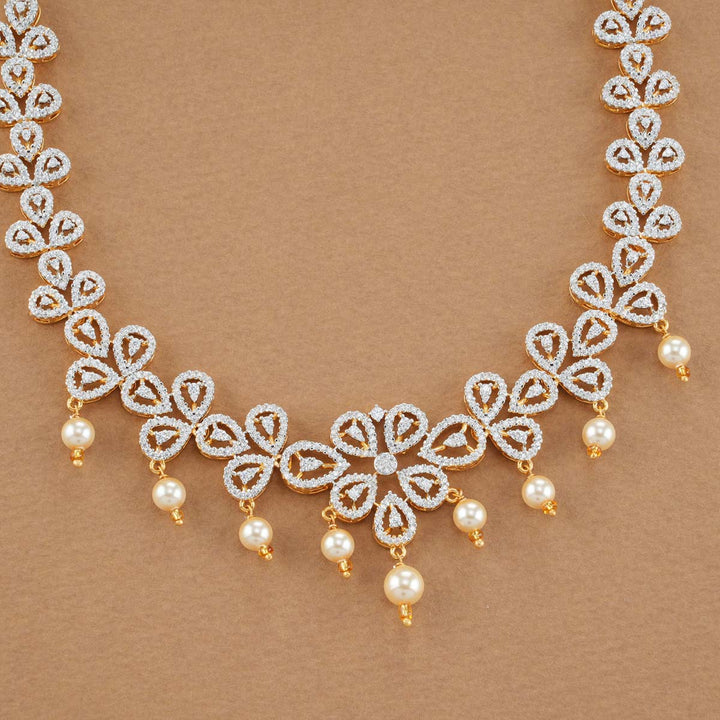 Fantasy Diamond Design Necklace Set