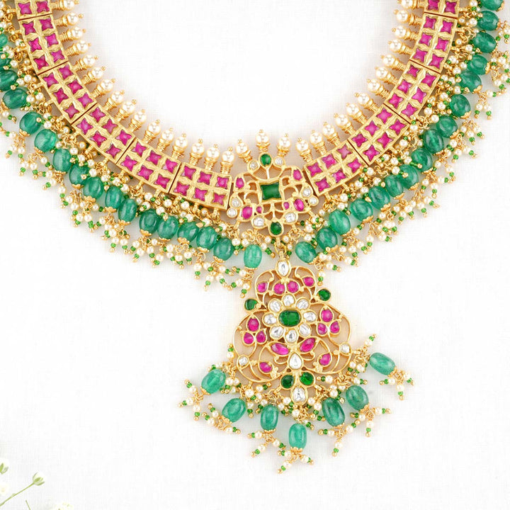 Pranin Kundan Short Necklace