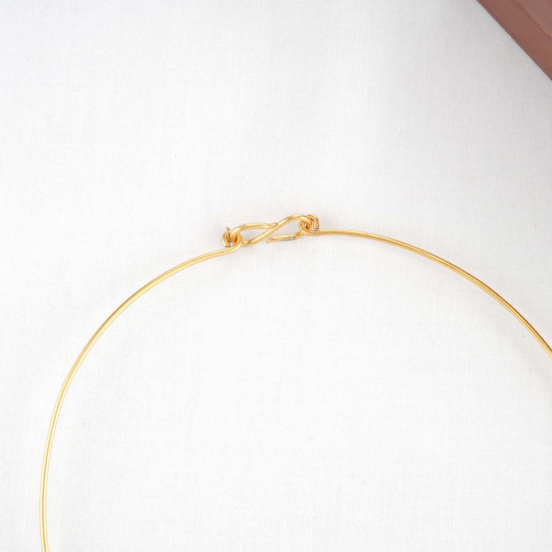 Plain Hasli Necklace