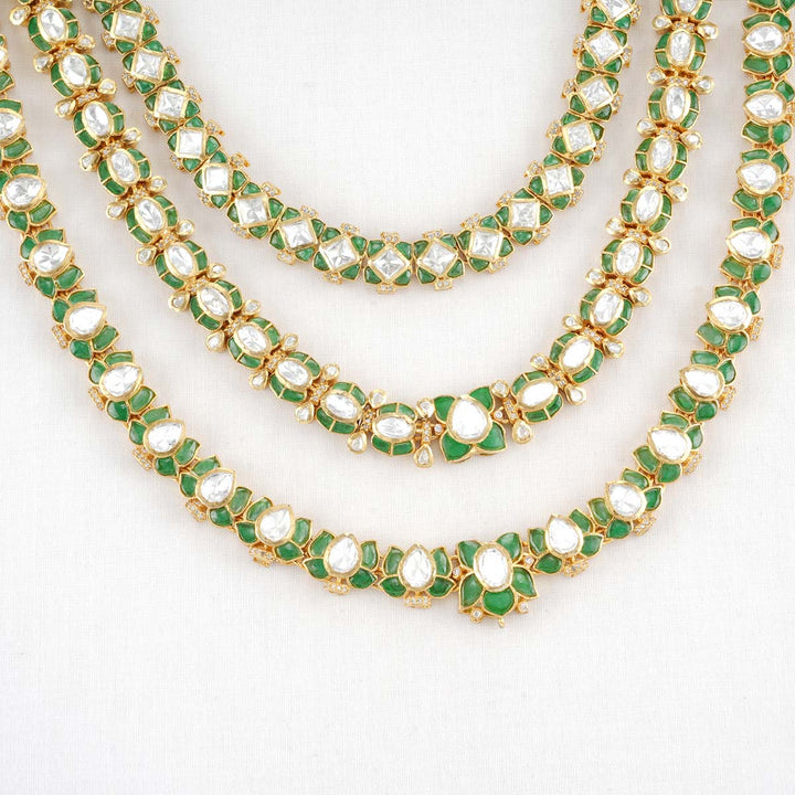 Madhila Layer Necklace Set