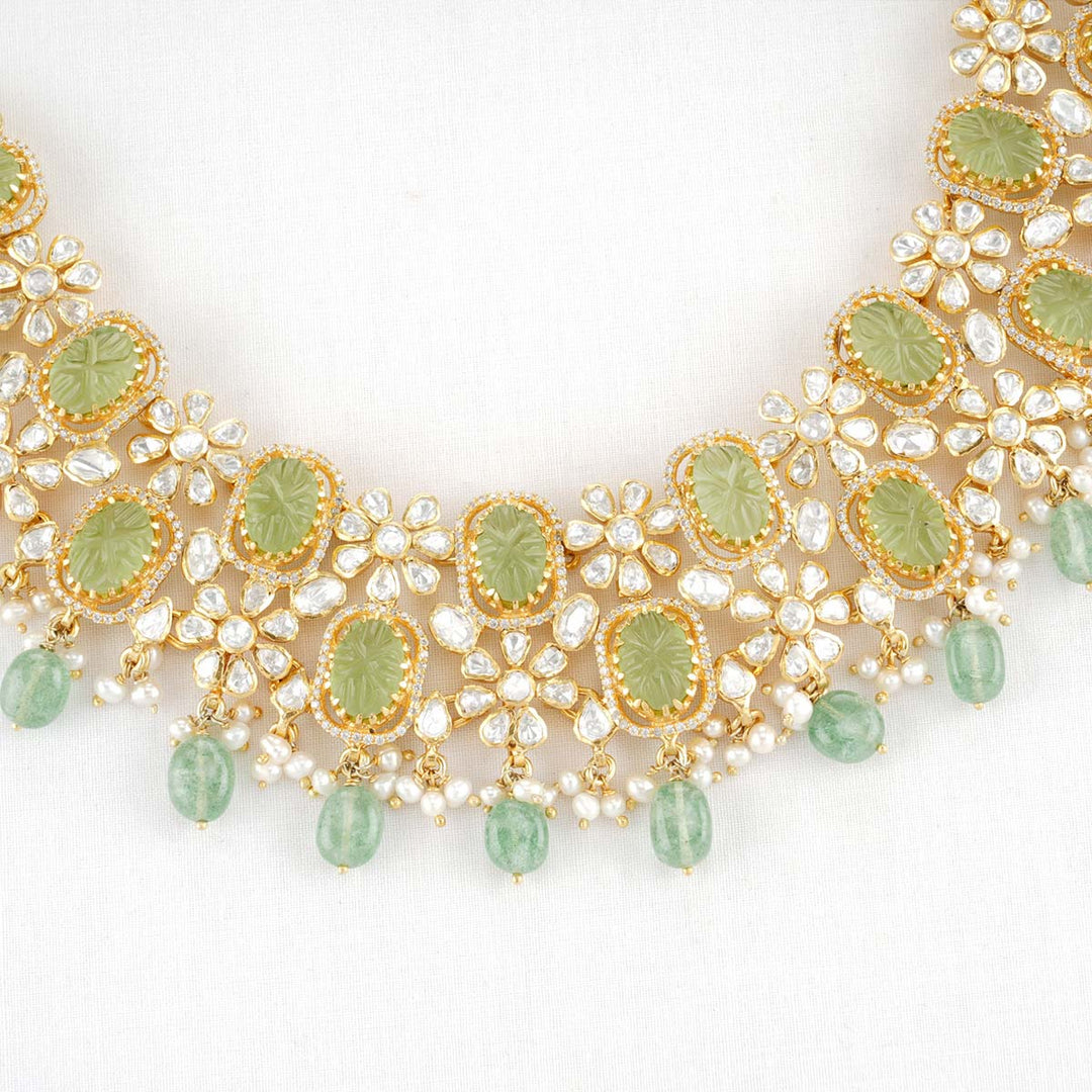 Aadrika Kundan Necklace Set