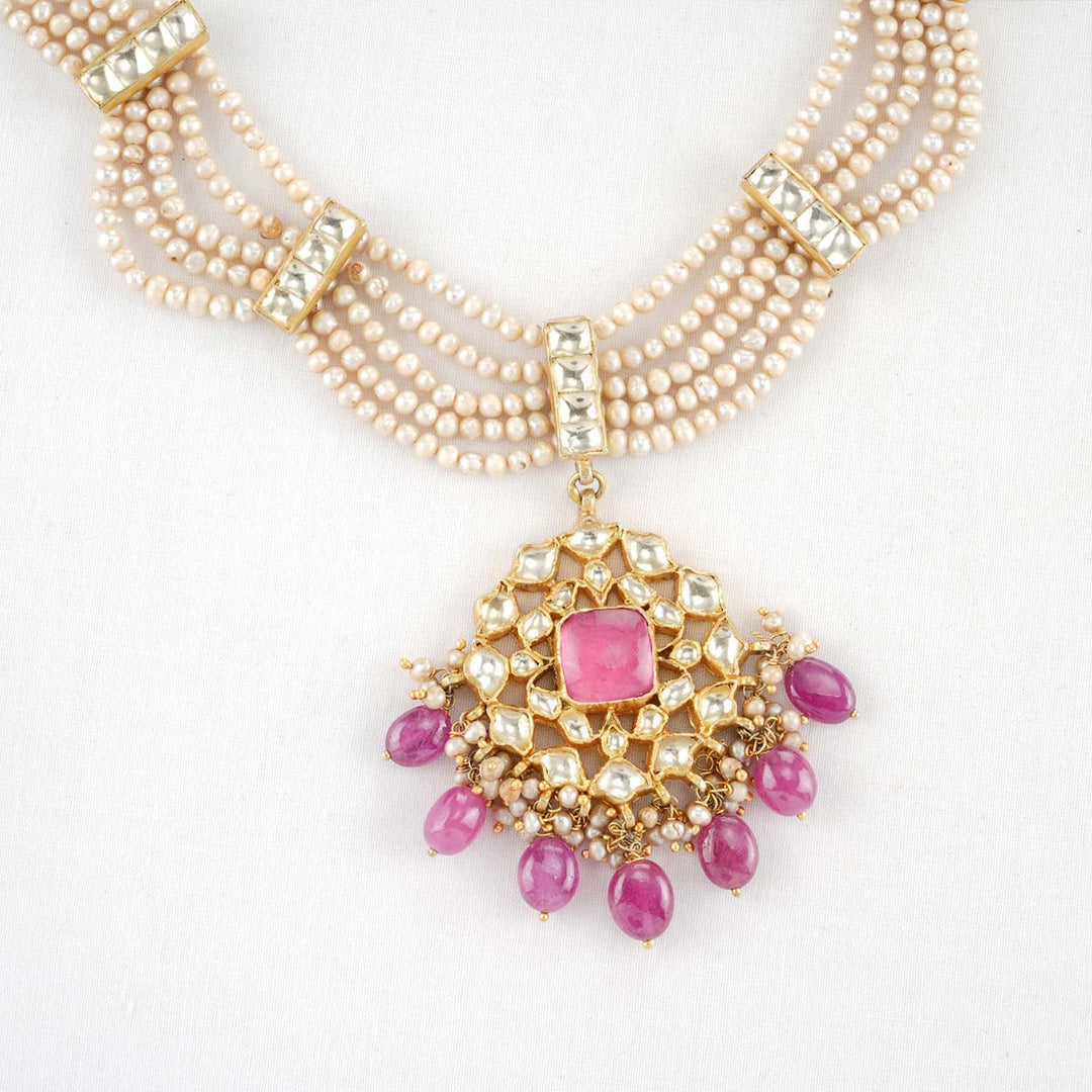 Enrika Kundan Short Necklace